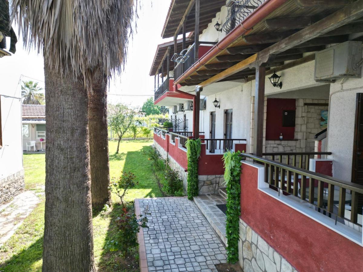 Aloni Apartment Afytos Luaran gambar